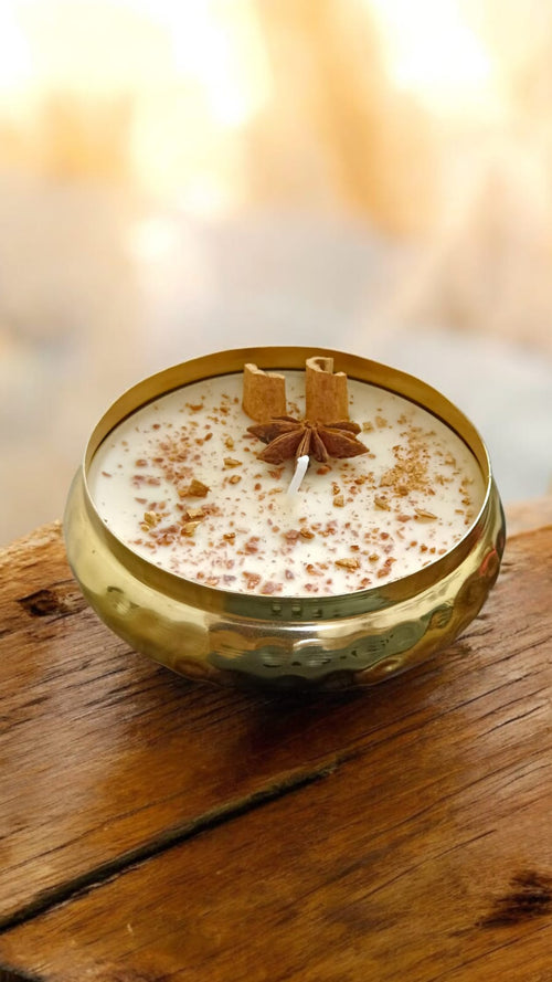 Femmora- urli-cinnamon-candle