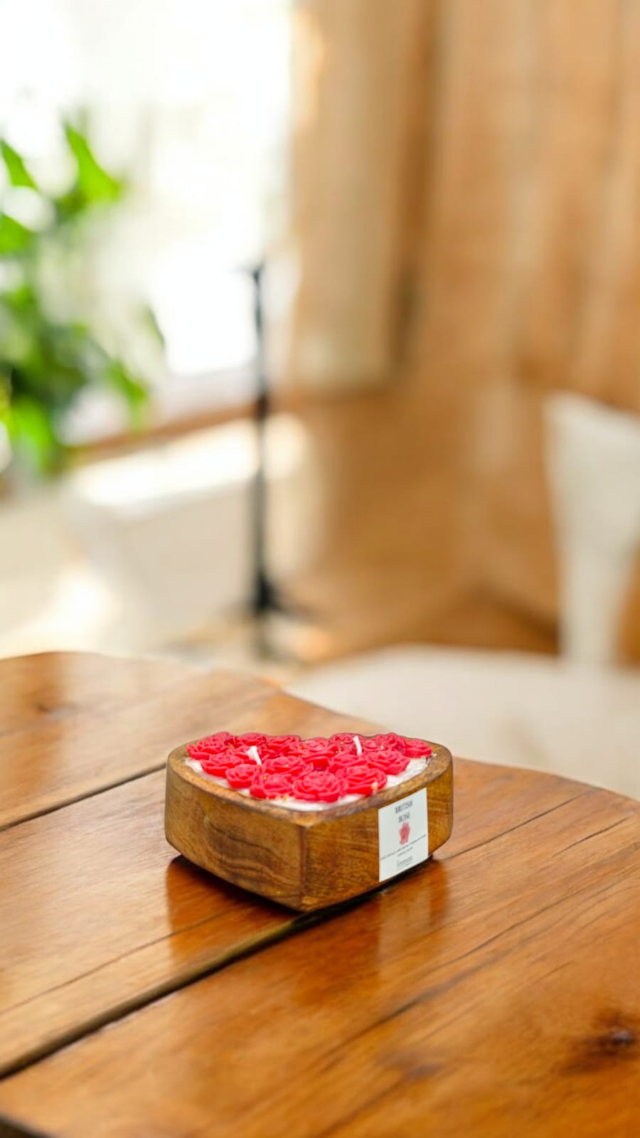 Femmora Wooden Heart-Shaped Decorative Candle with Red Flowers Design