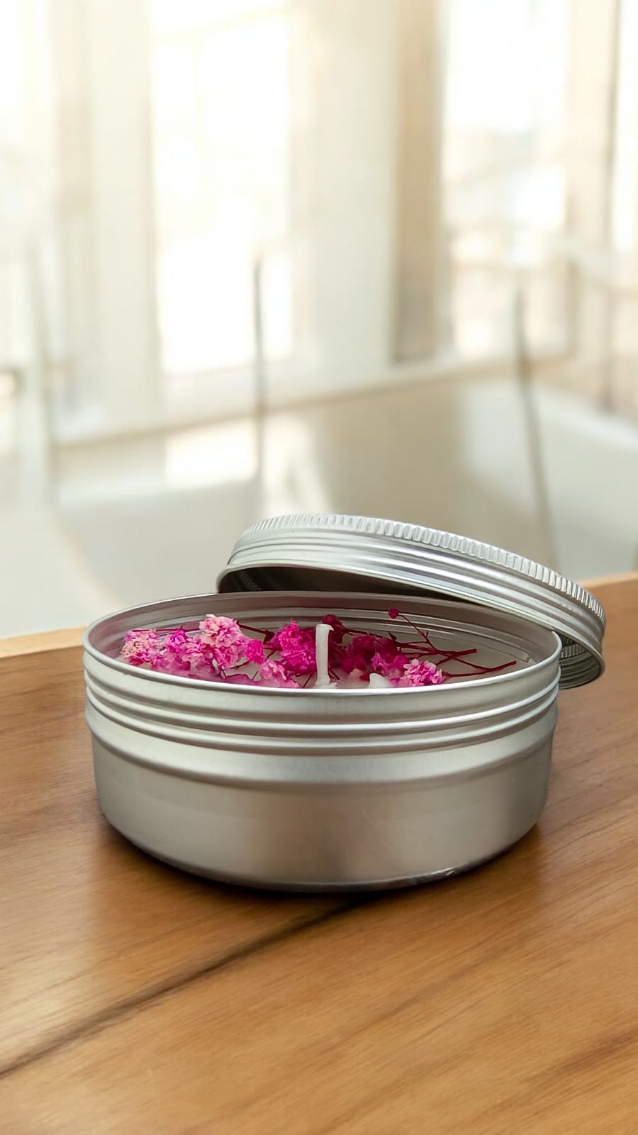 femmora candles silver tin candle for gifting