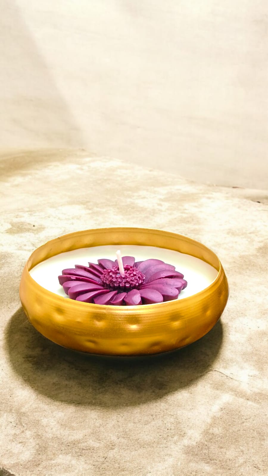 Femmora Handmade Elegance Urli Festive Scented Candle | Long-Lasting Fragrance